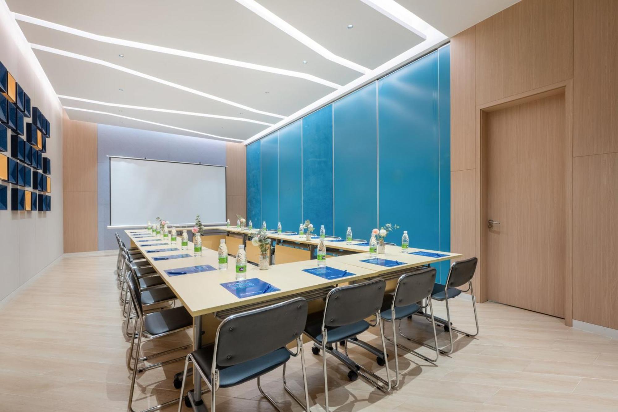 Holiday Inn Express Jiangmen Jianghai By Ihg Luaran gambar